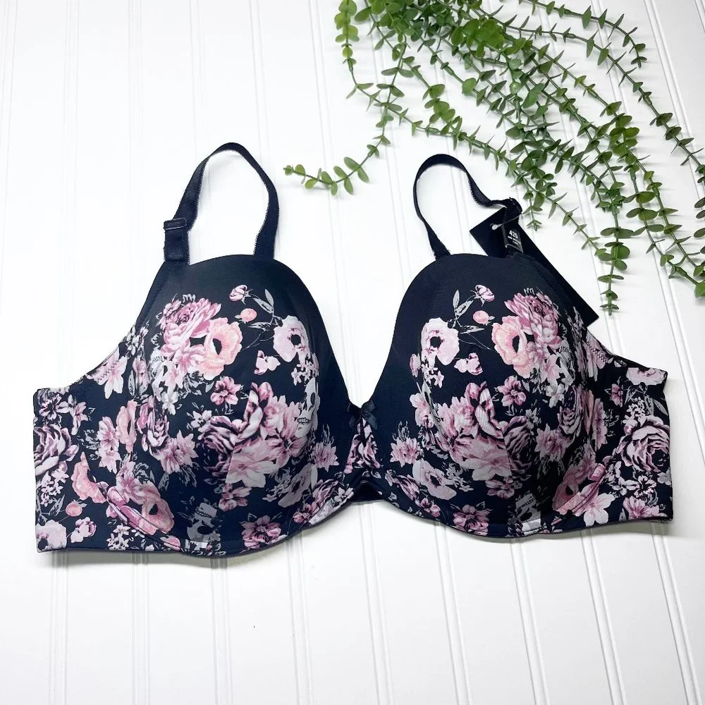Torrid Black Floral Skull Curve 360 Back Smoothing Push Up Plunge Bra, Size 42D - Picture 1 of 9